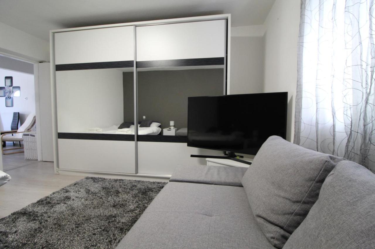 Apartment Matijas, 3 Bedroom Apt With Terrace And Parking Split Exterior foto