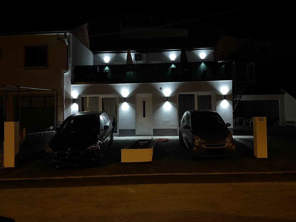 Apartment Matijas, 3 Bedroom Apt With Terrace And Parking Split Exterior foto